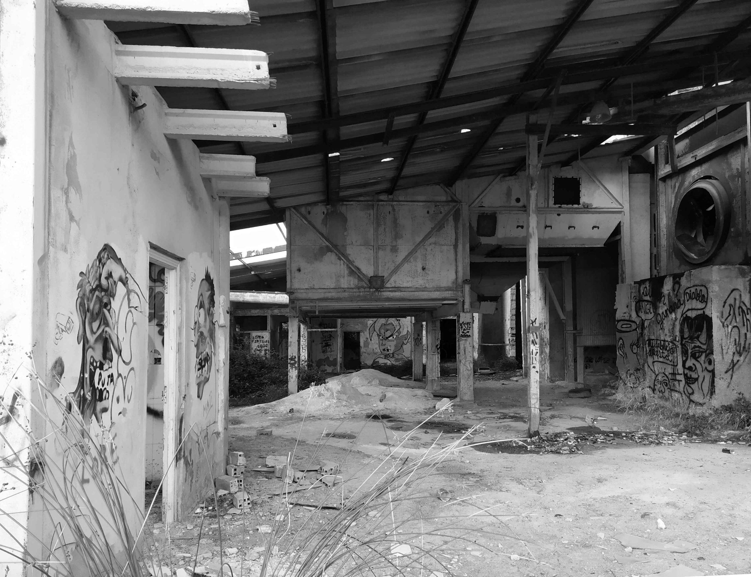 Interior Europea de Escayolas. Fotografía: Isabel Muñoz